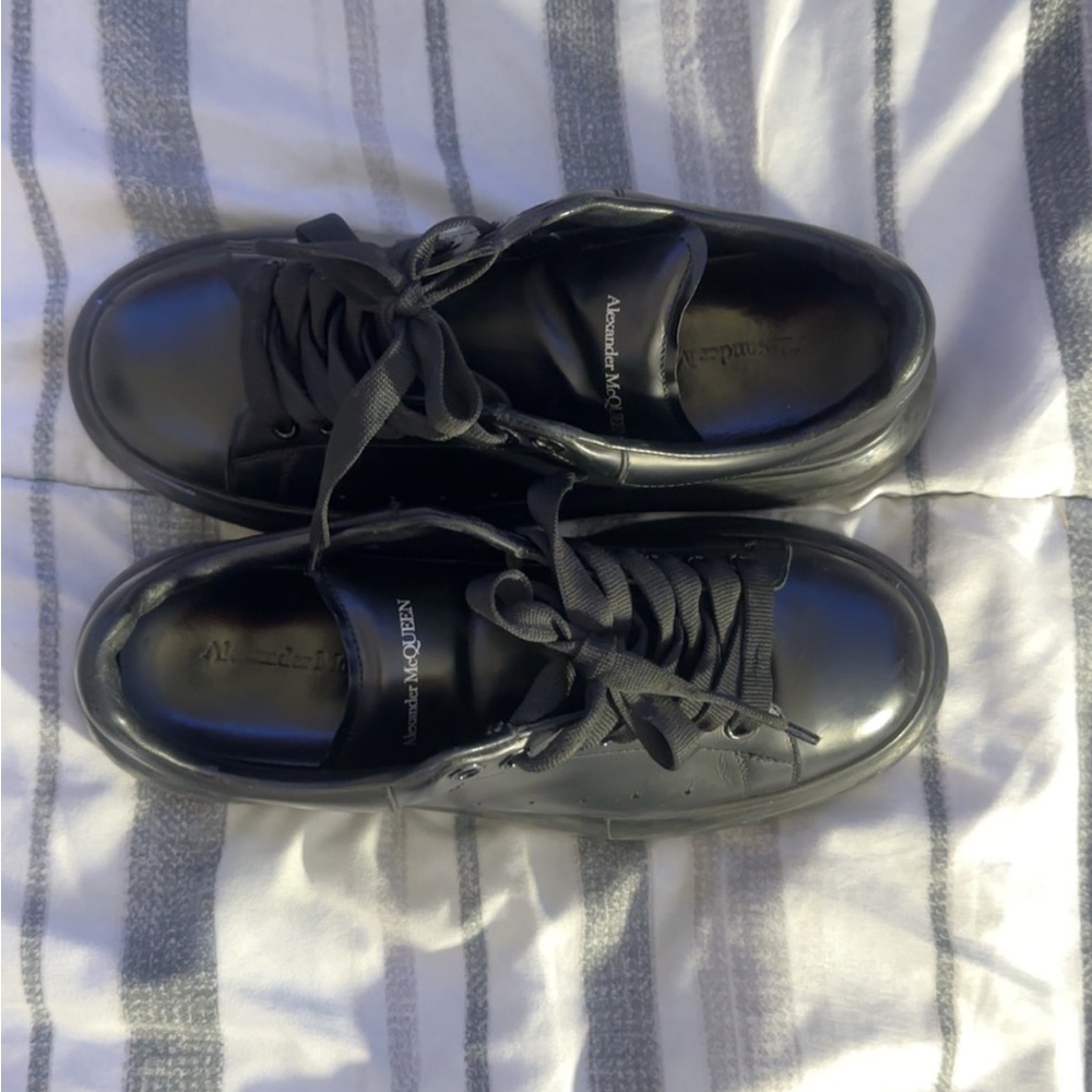 Alexander McQueen Men's Black Sneakers